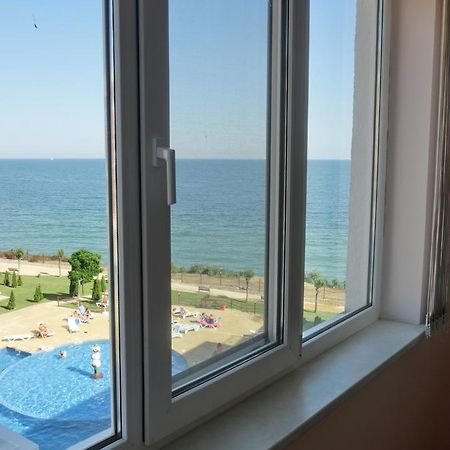 Sea View Panorama Apartment On Complex With Pools And Beach, Sveti Vlas Bagian luar foto