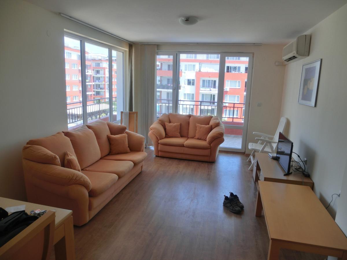 Sea View Panorama Apartment On Complex With Pools And Beach, Sveti Vlas Bagian luar foto
