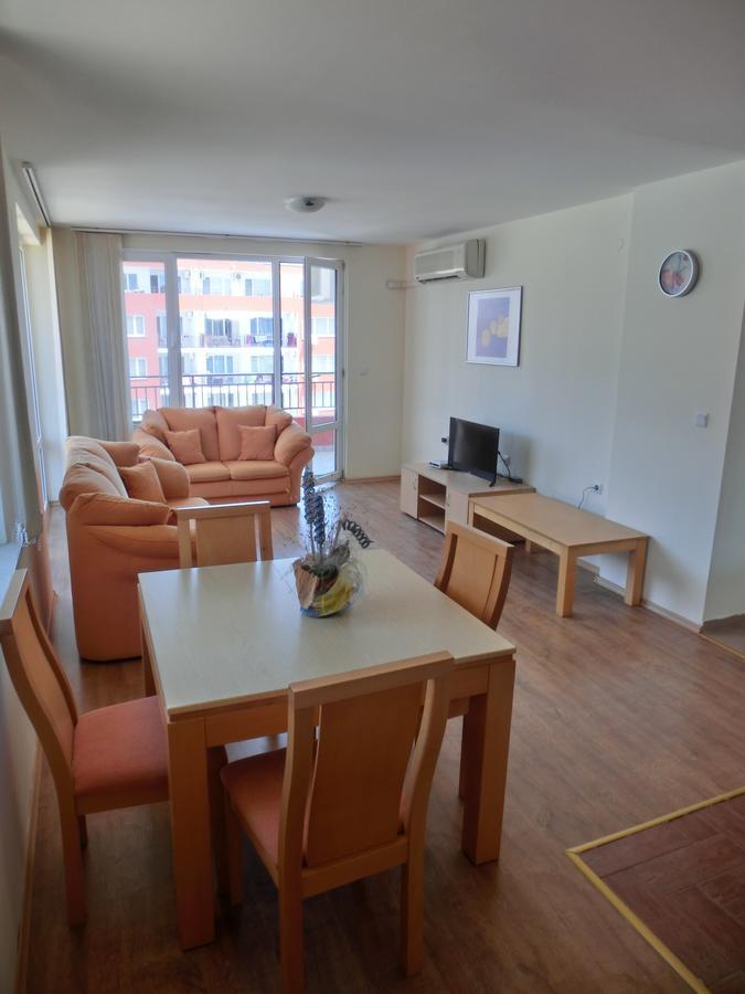 Sea View Panorama Apartment On Complex With Pools And Beach, Sveti Vlas Bagian luar foto